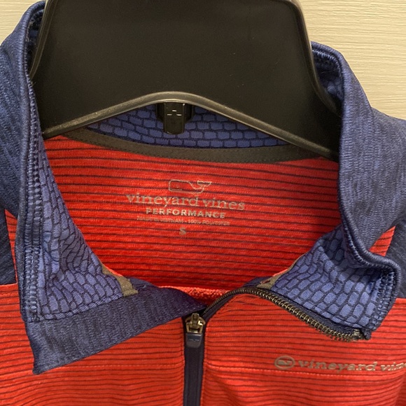 Vineyard Vines Pullover - Picture 2 of 6